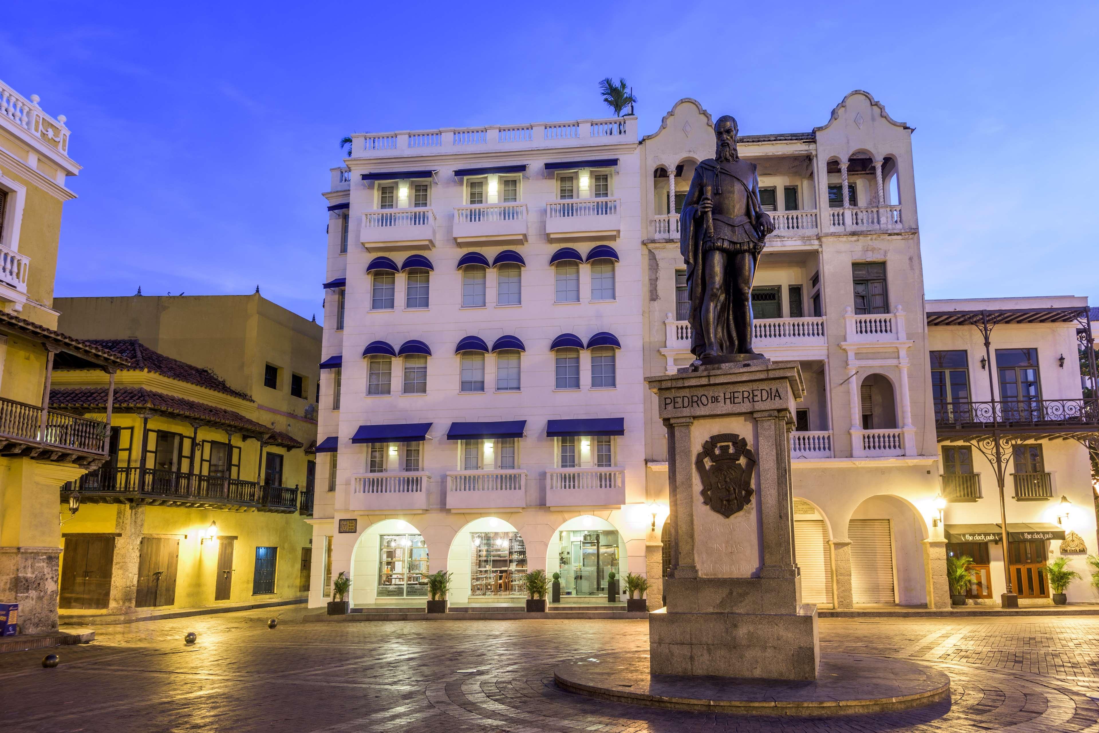 Nh Royal Urban Cartagena Hotel Buitenkant foto