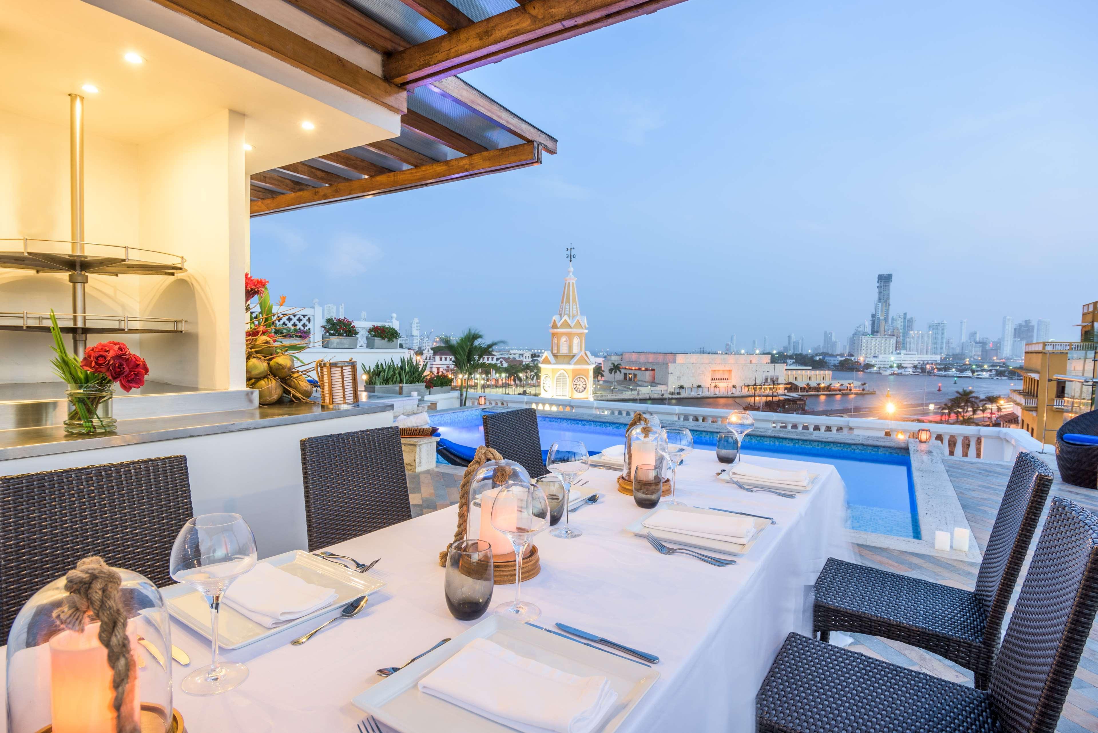 Nh Royal Urban Cartagena Hotel Buitenkant foto